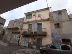 Foto Casa indipendente in vendita a Maletto - 7 locali 63mq