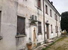 Foto Casa indipendente in vendita a Marcaria - 10 locali 334mq