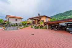 Foto Casa indipendente in vendita a Marchirolo