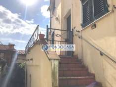 Foto Casa indipendente in vendita a Massa