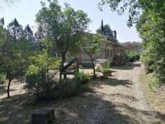 Foto Casa indipendente in vendita a Massa Martana