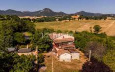 Foto Casa indipendente in vendita a Matelica