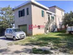 Foto Casa indipendente in vendita a Mercatino Conca
