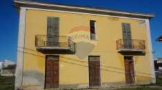 Foto Casa indipendente in vendita a Miglianico - 9 locali 243mq