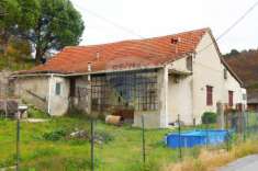 Foto Casa indipendente in vendita a Mignanego - 7 locali 215mq
