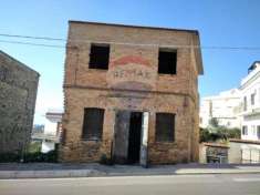 Foto Casa indipendente in vendita a Minturno