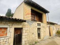 Foto Casa Indipendente in vendita a Modica, Frigintini