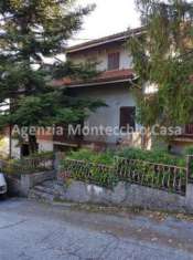 Foto Casa indipendente in vendita a Mombaroccio - 13 locali 268mq
