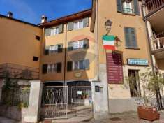 Foto Casa indipendente in vendita a Monasterolo Del Castello - 14 locali 390mq