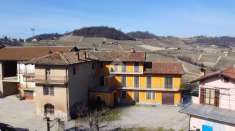 Foto Casa indipendente in vendita a Monforte D'Alba
