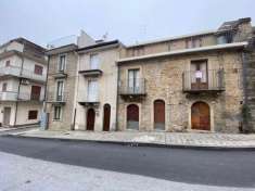 Foto Casa indipendente in vendita a Montalbano Elicona