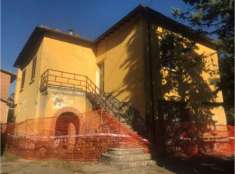 Foto Casa indipendente in vendita a Montalcino - 6 locali 145mq