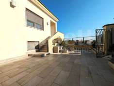Foto Casa indipendente in vendita a Monte Di Procida