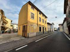 Foto Casa indipendente in vendita a Montecchio Maggiore