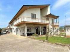 Foto Casa indipendente in vendita a Monteforte D'Alpone - 6 locali 320mq