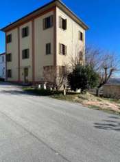 Foto Casa indipendente in vendita a Montegiorgio - 12 locali 360mq