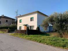 Foto Casa indipendente in vendita a Montegiorgio - 8 locali 210mq