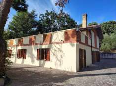 Foto Casa indipendente in vendita a Montelabbate