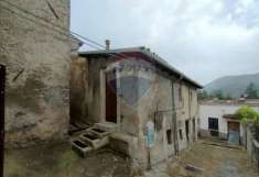 Foto Casa indipendente in vendita a Montereale - 3 locali 60mq
