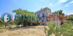 Foto Casa indipendente in vendita a Monteroni Di Lecce - 12 locali 493mq