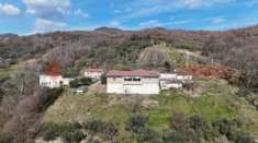 Foto Casa indipendente in vendita a Montesarchio - 10 locali 600mq