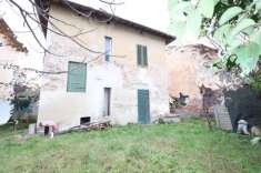 Foto Casa indipendente in vendita a Montevarchi