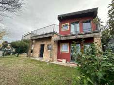 Foto Casa indipendente in vendita a Montu' Beccaria