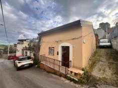 Foto Casa indipendente in vendita a Motta Sant'Anastasia