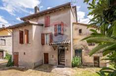 Foto Casa indipendente in vendita a Neviano Degli Arduini