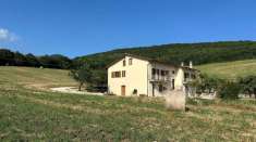 Foto Casa indipendente in vendita a Nocera Umbra