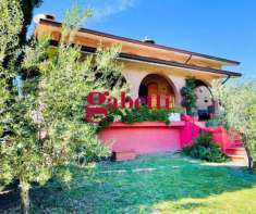 Foto Casa indipendente in vendita a Novafeltria