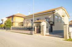 Foto Casa indipendente in vendita a Novara