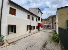 Foto Casa indipendente in vendita a Noventa Vicentina