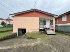 Foto Casa indipendente in vendita a Noventa Vicentina