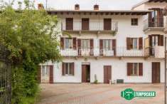 Foto Casa indipendente in vendita a Oleggio
