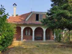 Foto Casa indipendente in vendita a Orsogna - 10 locali 257mq
