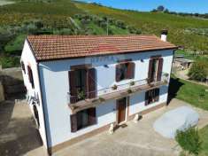 Foto Casa indipendente in vendita a Orsogna