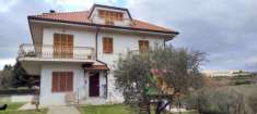 Foto Casa indipendente in vendita a Ortezzano