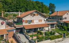 Foto Casa indipendente in vendita a Orvinio