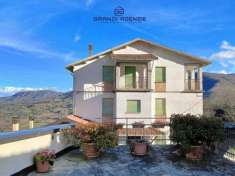 Foto Casa indipendente in vendita a Palanzano - 5 locali 177mq