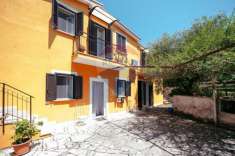 Foto Casa indipendente in vendita a Palombara Sabina