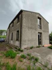 Foto Casa indipendente in vendita a Papozze - 8 locali 263mq