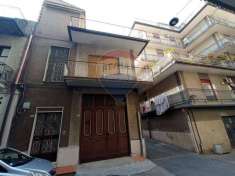 Foto Casa indipendente in vendita a Paterno'