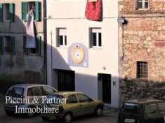 Foto Casa indipendente in vendita a Perugia - 10 locali 120mq