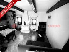Foto Casa indipendente in vendita a Pescasseroli