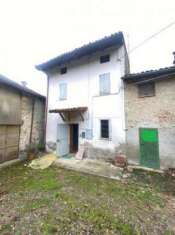 Foto Casa indipendente in vendita a Pianello Val Tidone - 5 locali 115mq
