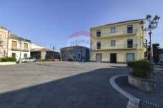 Foto Casa indipendente in vendita a Piedimonte Etneo