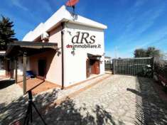 Foto Casa indipendente in vendita a Pisticci