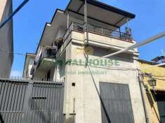 Foto Casa indipendente in vendita a Pomigliano D'Arco