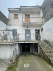 Foto Casa indipendente in vendita a Pontelatone - 6 locali 200mq